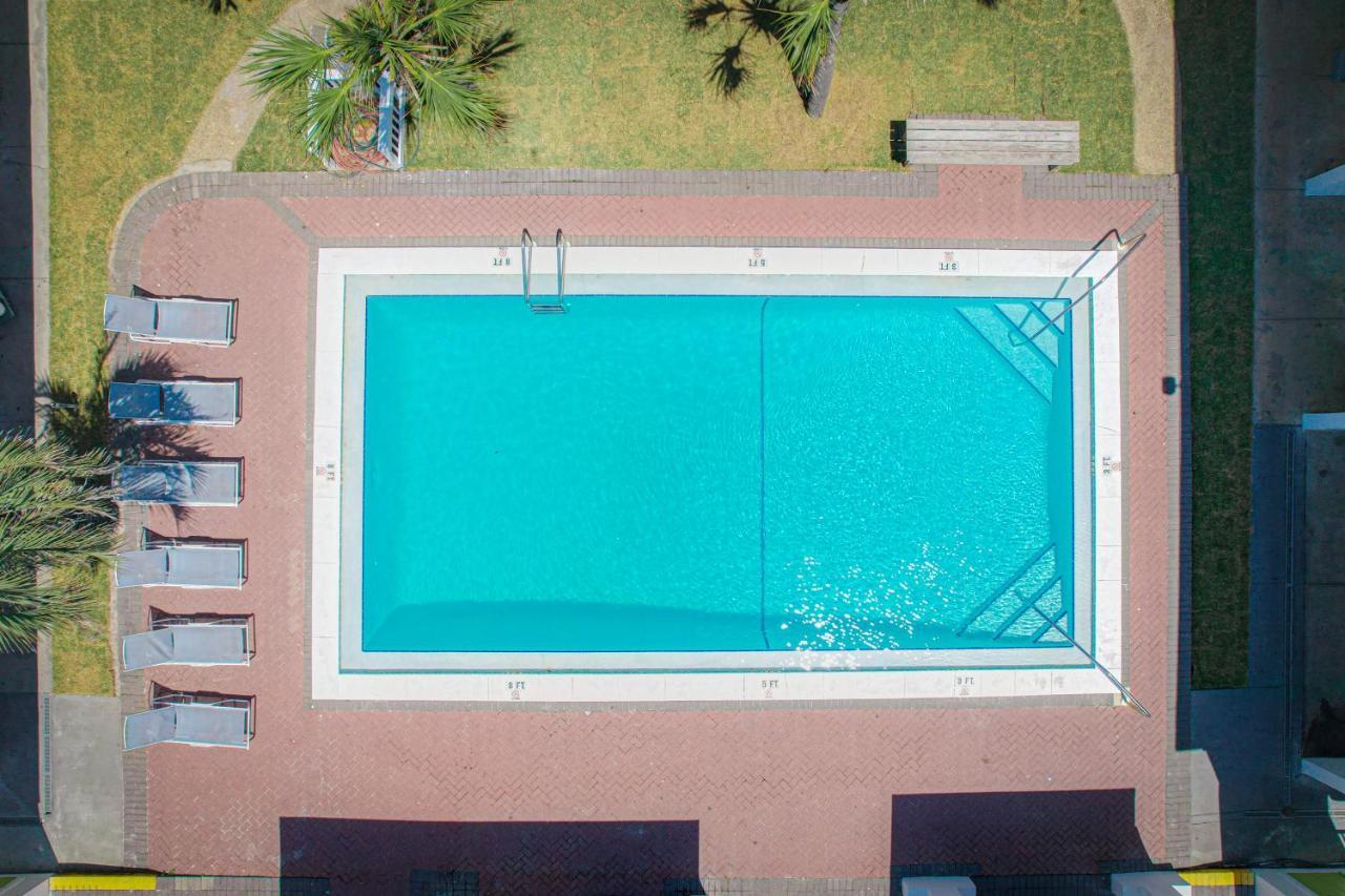 Motel Flamingo & Tower Panama City Beach