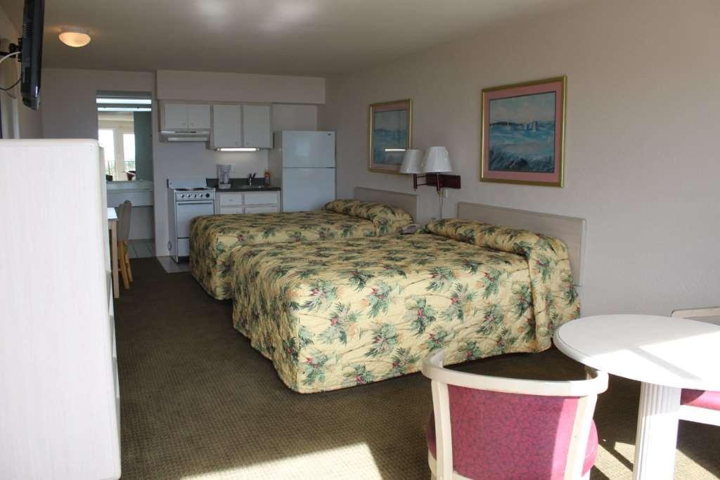 Flamingo & Tower Motel