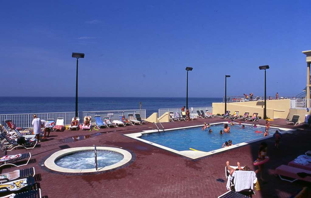 Flamingo & Tower 3*