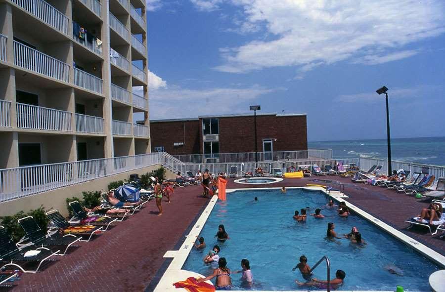 Flamingo & Tower 3* Panama City Beach